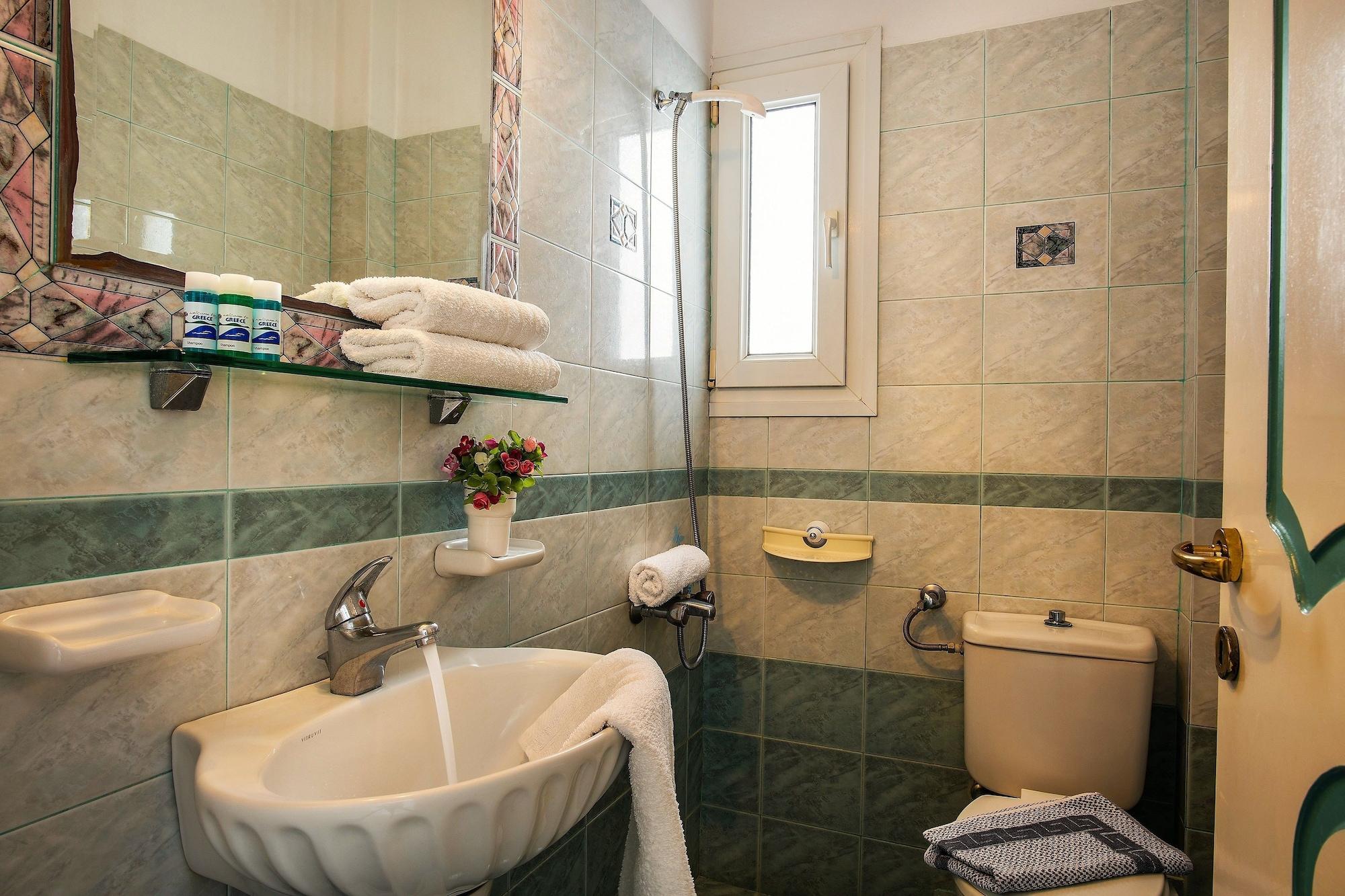 Hotel Dionysis Studios Adamantas  Luaran gambar